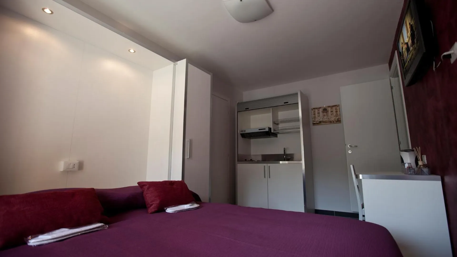 Heart Of Rome Rooms