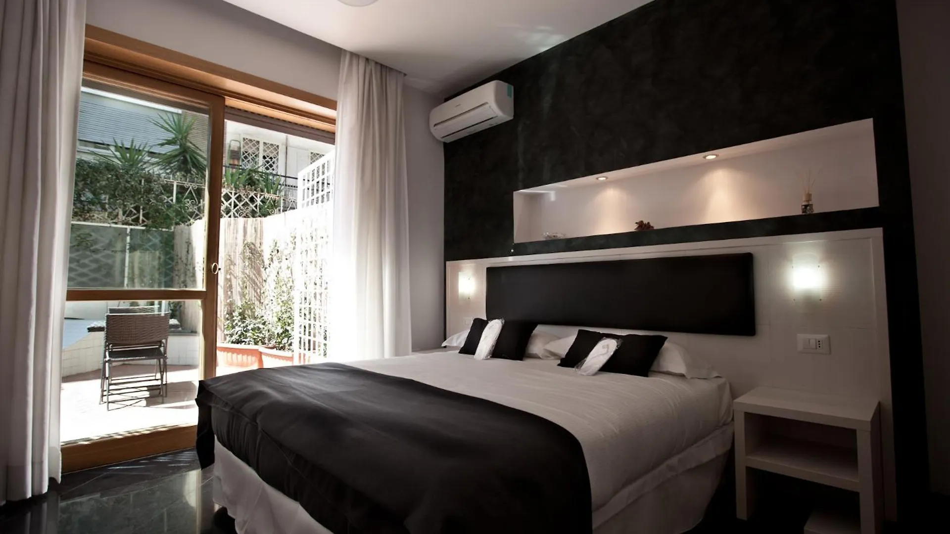 Bed & Breakfast Heart Of Rome Rooms