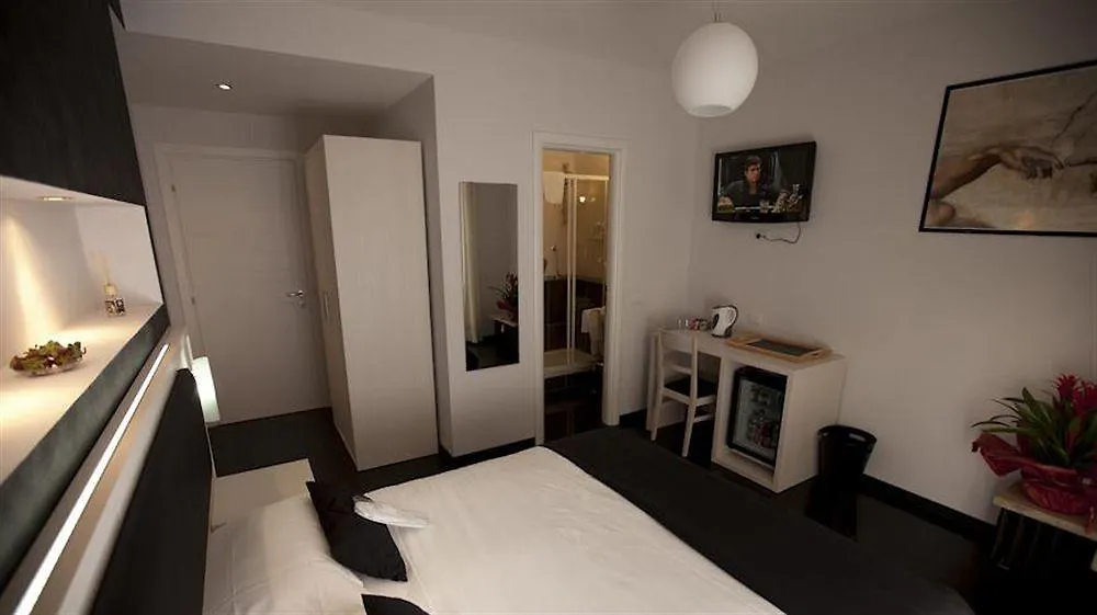 Heart Of Rome Rooms Bed & Breakfast