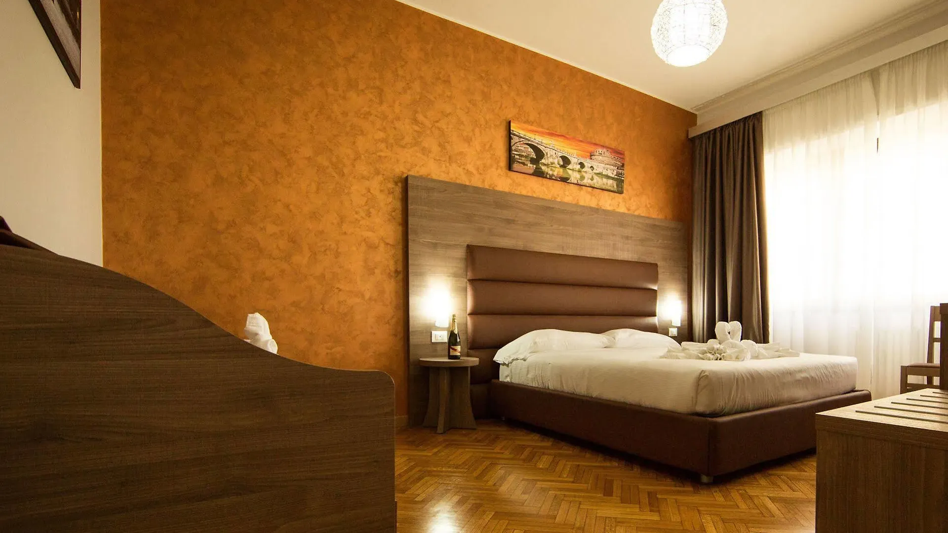 Heart Of Rome Rooms Bed & Breakfast