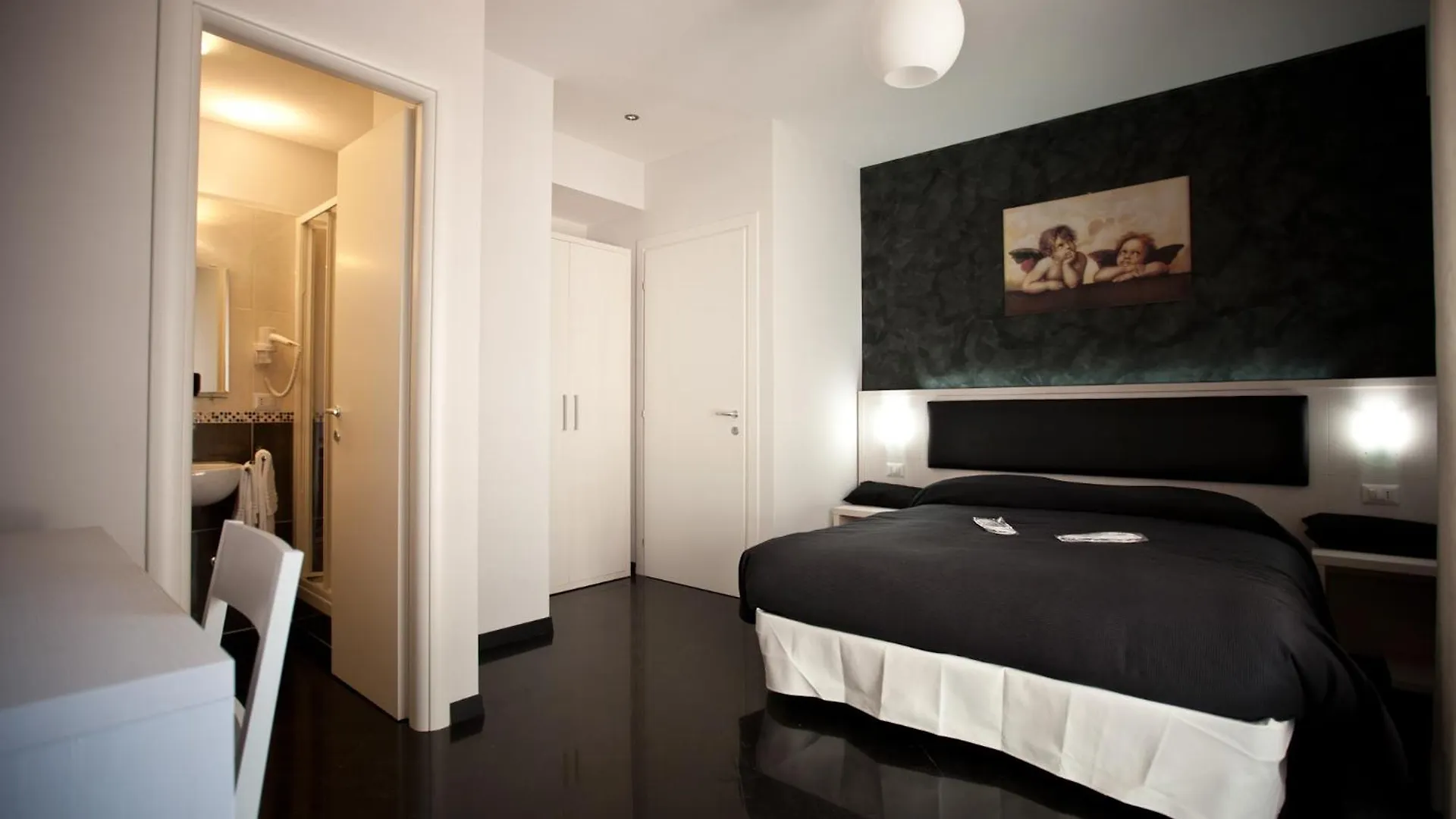 Heart Of Rome Rooms Bed & Breakfast
