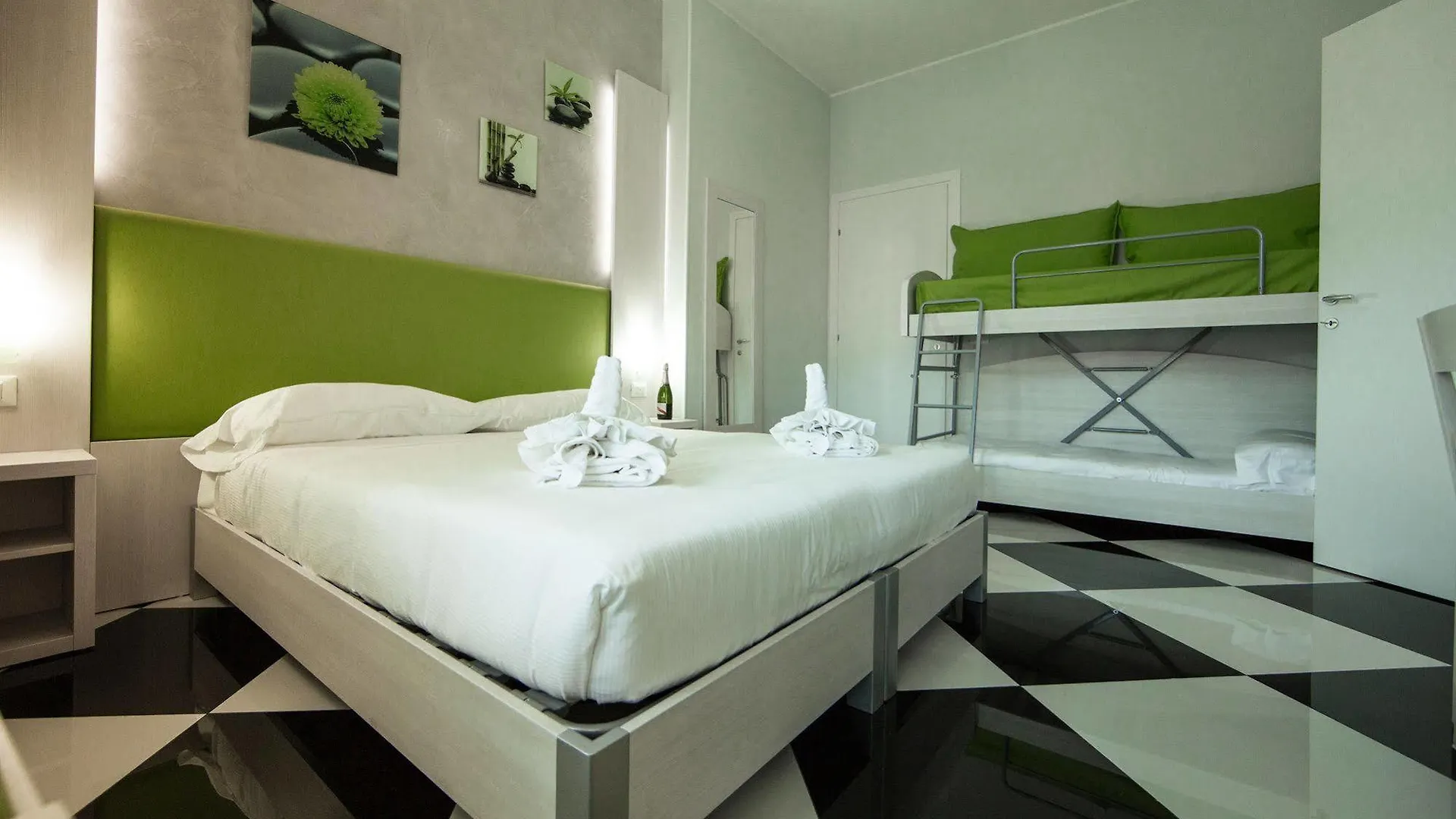 Heart Of Rome Rooms Bed & Breakfast